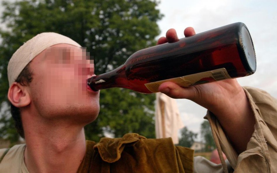 Jaka stawka akcyzy od napojów wzmacnianych spirytusem