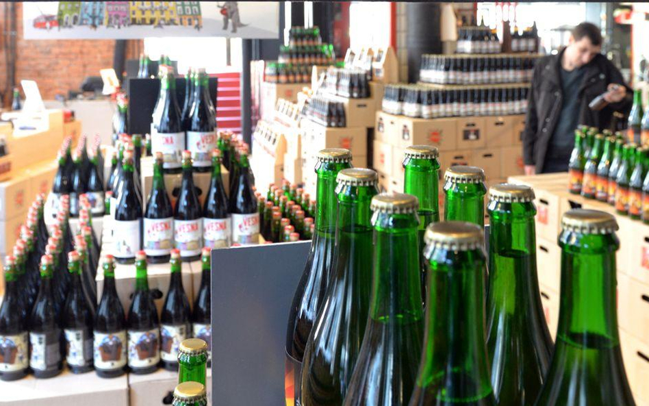 Gubernator Doniecka zakazał sprzedaży alkoholu żołnierzom