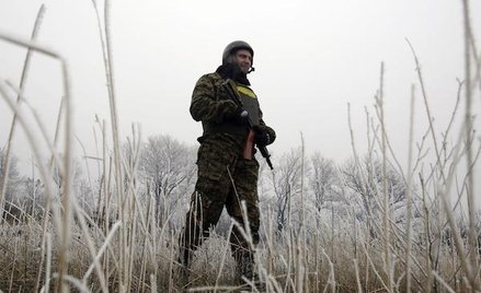 Ukraina: Rozejm przestrzegany, poza Debalcewem