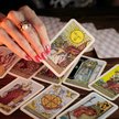 Tarot znowu stał się w Polsce bardzo popularny.