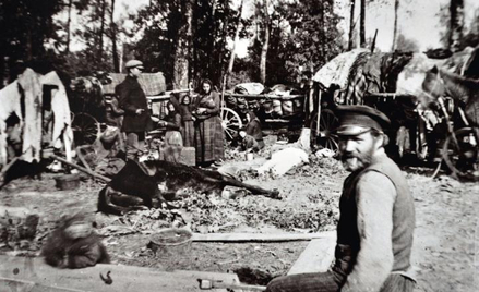 Los wygnańców. Obóz w Słucku, 1915 rok