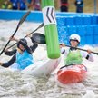 Klaudia Zwolińska (z lewej) zdobyła w Lublanie srebrny medal mistrzostw Europy w kayak crossie