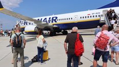 Policja bada, czy Ryanair brał w Portugalii nielegalne dopłaty. Przewoźnik zaprzecza