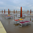 Plaża w Lido di Rimini znalazła się pod wodą