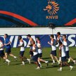 Holendrzy wyrzuceni z hotelu. W ich miejsce sponsorzy FIFA