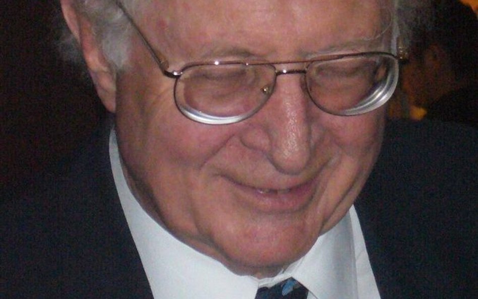 Dr Michael Irwin