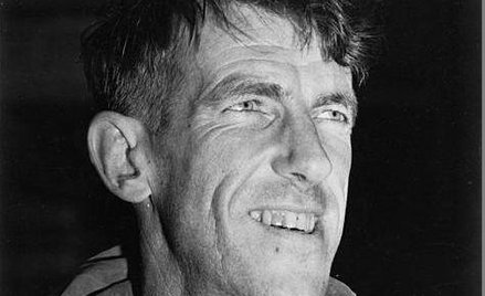 Edmund Hillary: Himalajski pszczelarz