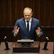 Premier Donald Tusk przemawia na sali plenarnej Sejmu, 17 bm. W ostatnim dniu obrad izba przeprowadz