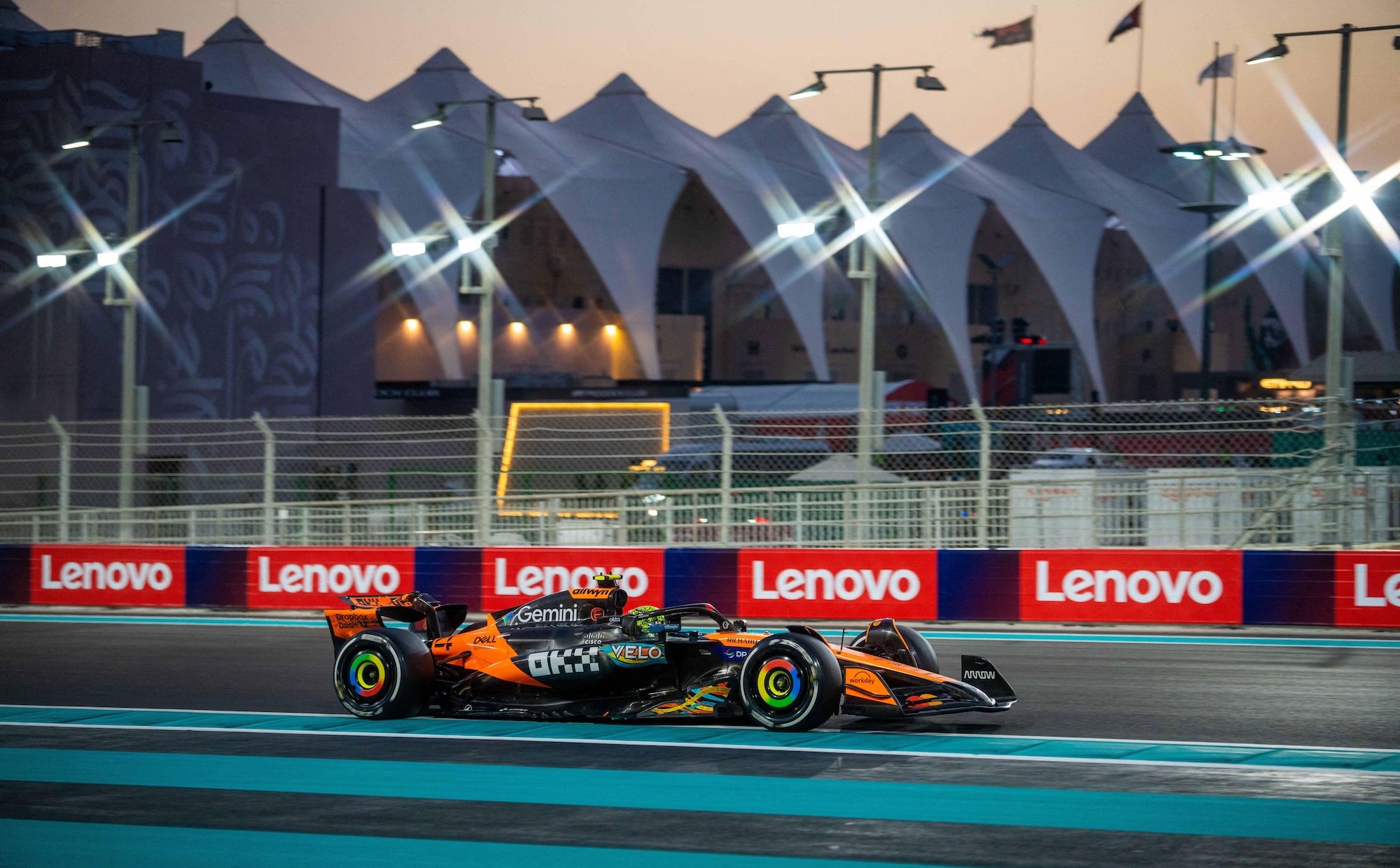 Nowe bolidy Formuły 1. Zahamować, żeby przyspieszyć