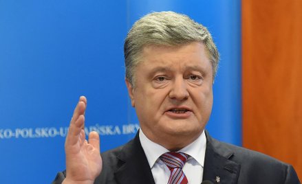 Poroszenko: Rosja rozmieszcza Iskandery przy granicy z Ukrainą