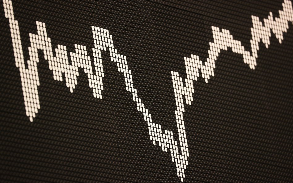 Niemiecki DAX wraca do walki o 18 000 pkt