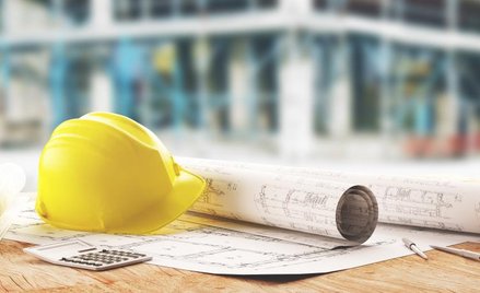 Trzynastu milionerów w zarządach firm budowlanych