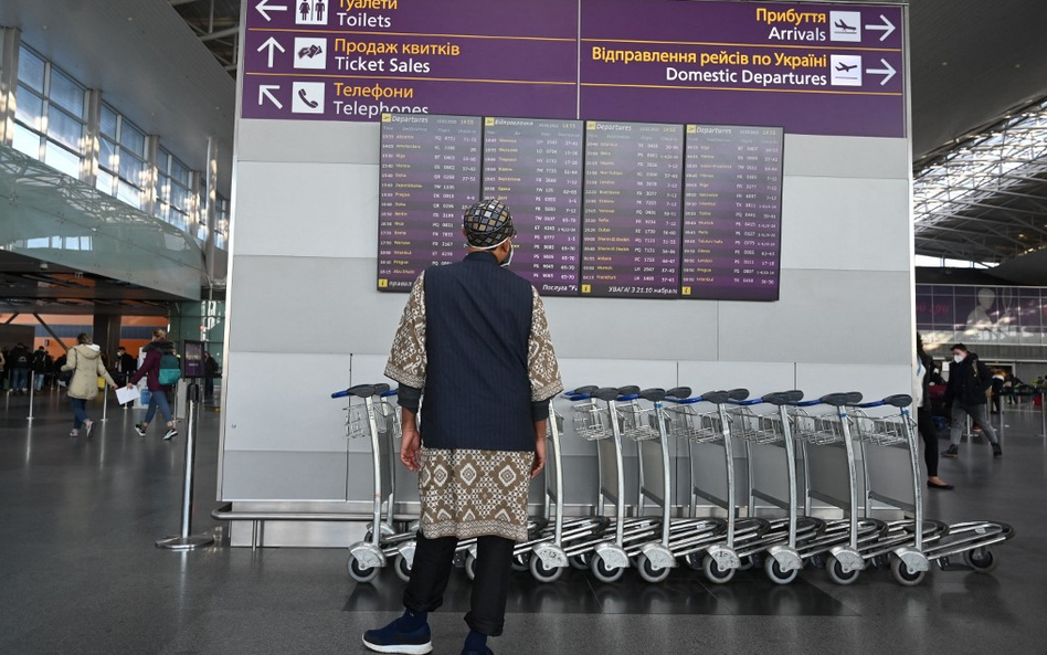Mimo ostrzeżeń o możliwej inwazji wojsk rosyjskich Ukraina nie zamyka swojej przestrzeni powietrznej