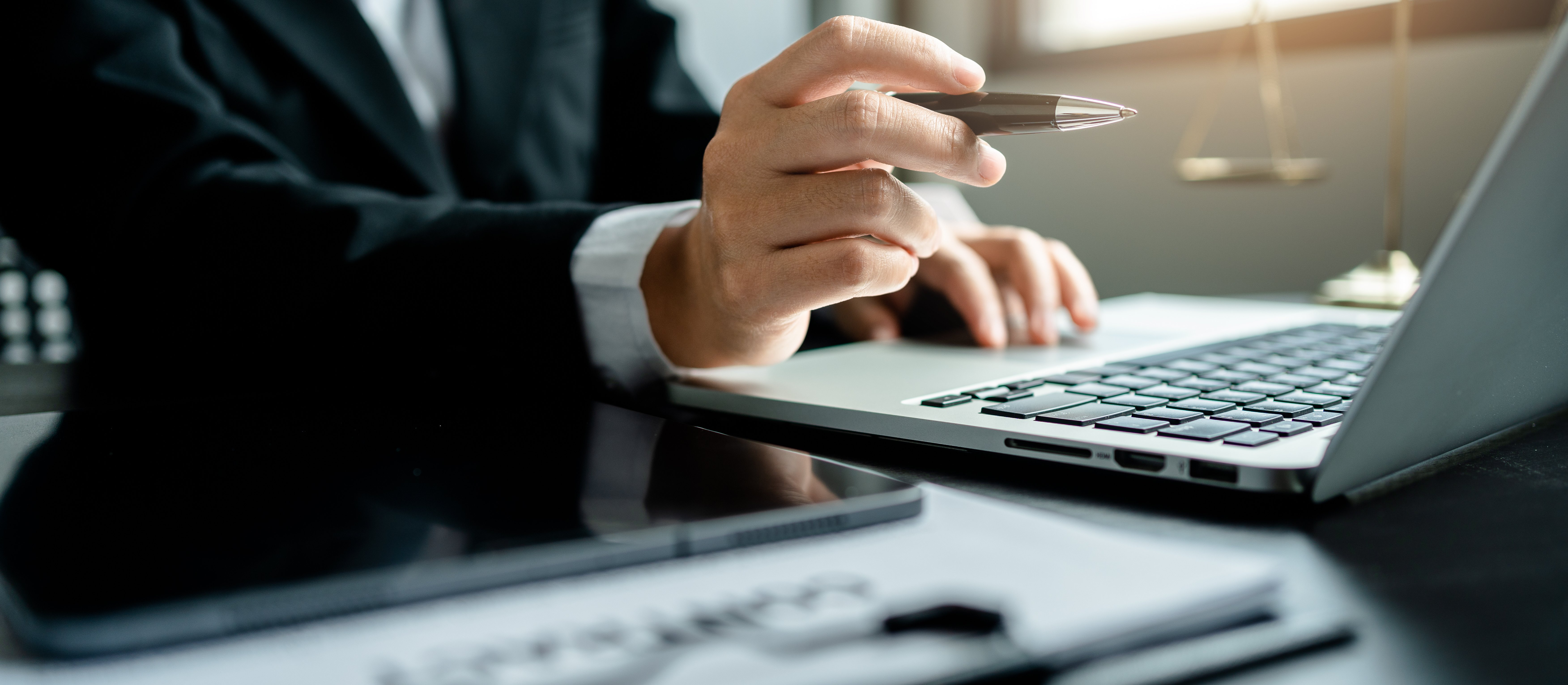 Insiderzy nie próżnowali w listopadzie