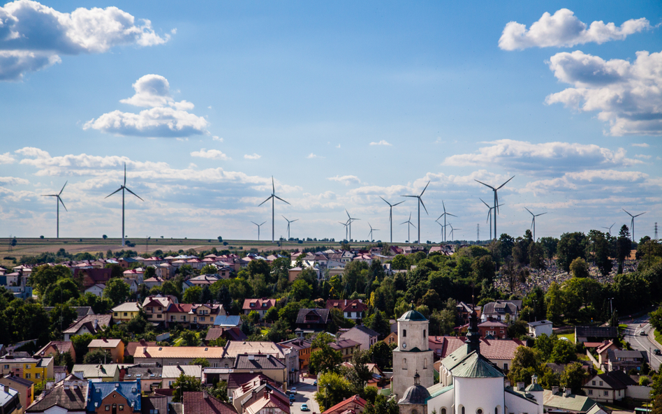 Niedosyt branży wiatrowej mimo szansy na nowe moce