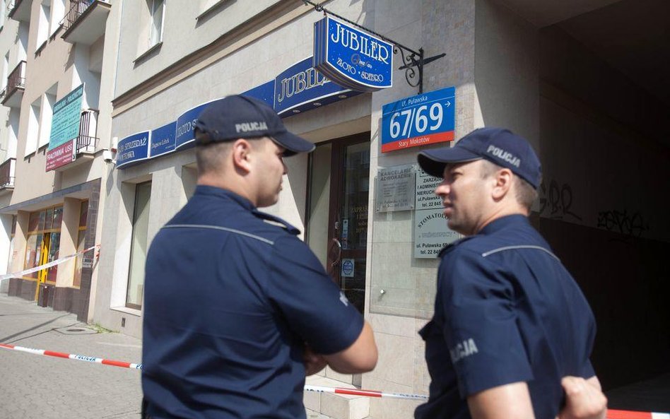 Policja doręcza przesyłki z sądów, prokuratury i od komorników