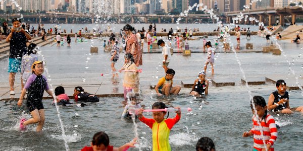 South Korea Heatwave Claims Lives, Triggers Highest Alert