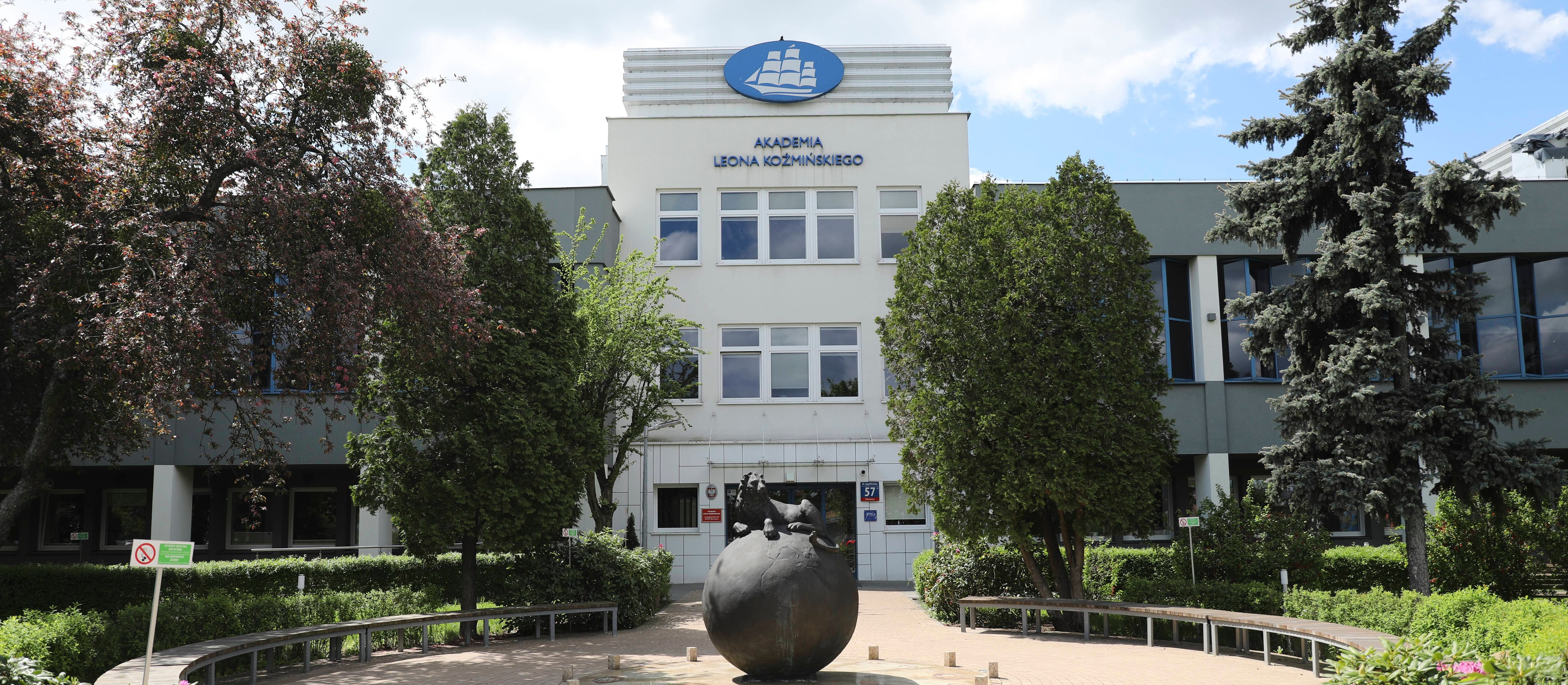 Akademia Leona Koźmińskiego wśród najlepszych szkół biznesu w Europie