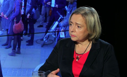 "Tak" dla żeńskich końcówej w Sejmie. Nowicka: Suckes Lewicy