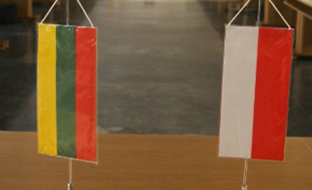 Unia Europejska: na Litwie Runiewicz-Wardyn to Runevič-Vardyn