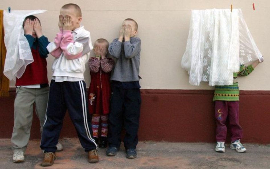 Grupą najbardziej narażoną na ubóstwo są rodziny wielodzietne – twierdzi GUS