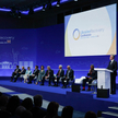 W londyńskiej konferencji uczestniczą członkowie rządów, przedstawiciele instytucji oraz biznes. Wal