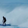 Paryż–Tahiti: niech poniosą ich fale