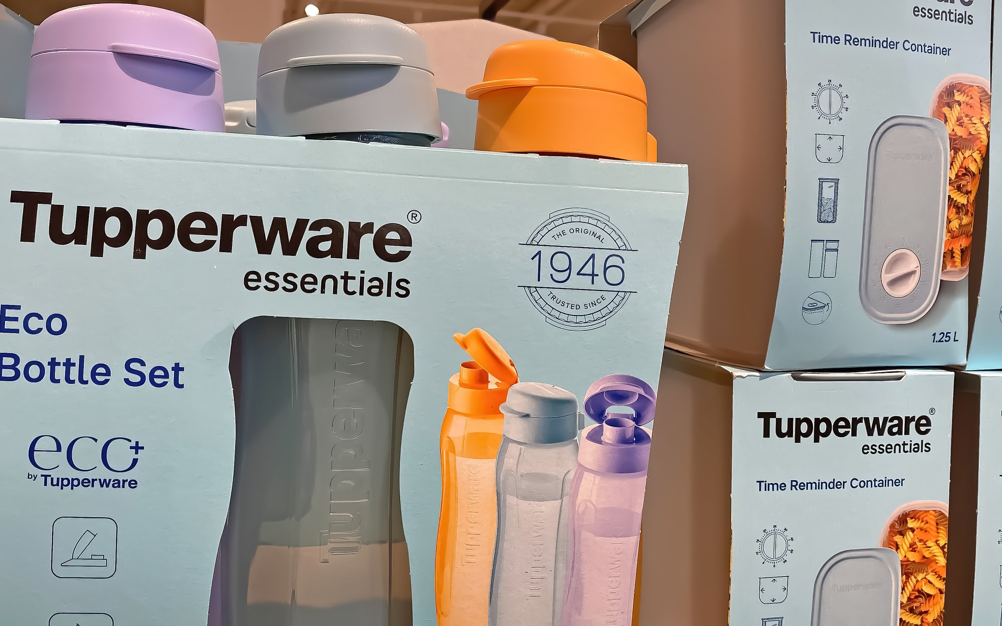 Marka Tupperware uratowana? Francuski biznesmen zapowiada powrót na ...