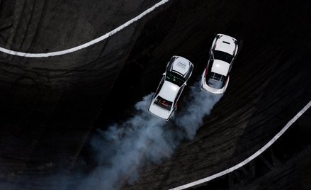 Nielegalne wyścigi dobrze się mają