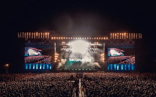 Quebonafide i Taco Hemingway, idole polskich słuchaczy na Openerze w Gdyni w 2018 r.