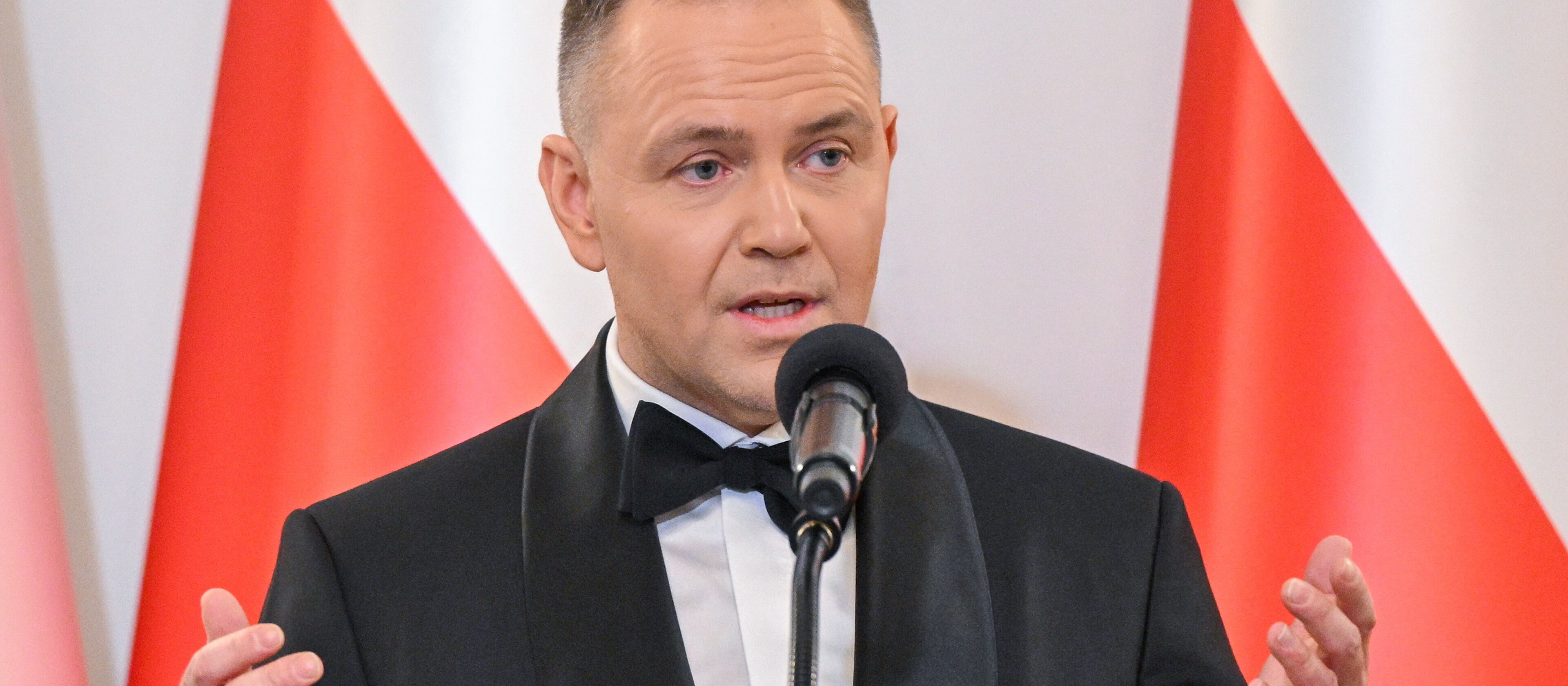 Pierwsze pół roku prezydentury Karola Nawrockiego. Jak Polacy ocenili jego pracę?