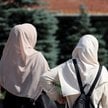 Austria zakazała hidżabów w szkołach. Tysiące muzułmanów protestują