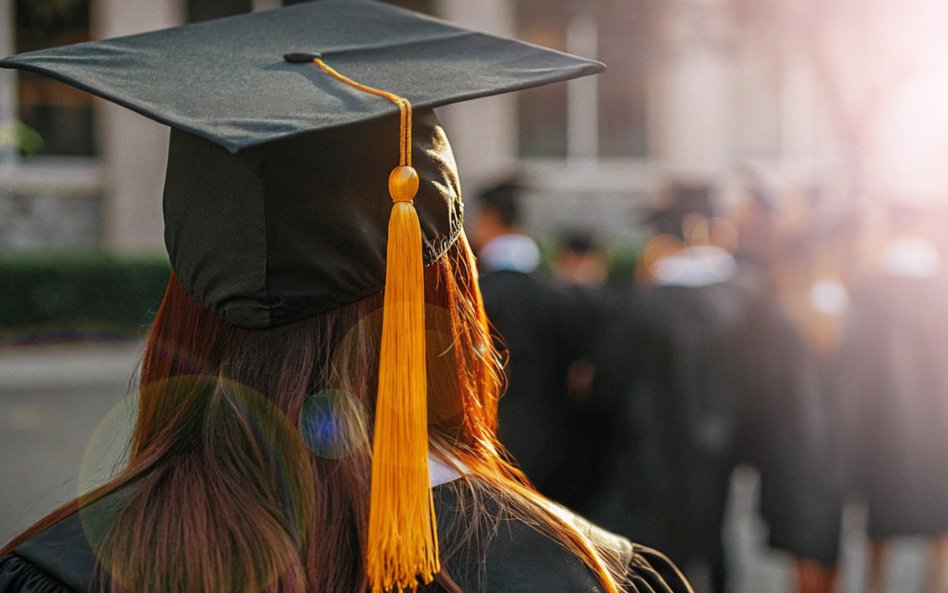 Propozycje szkół wyższych: uczelnie przyspieszają,  rynek pracy dyktuje warunki