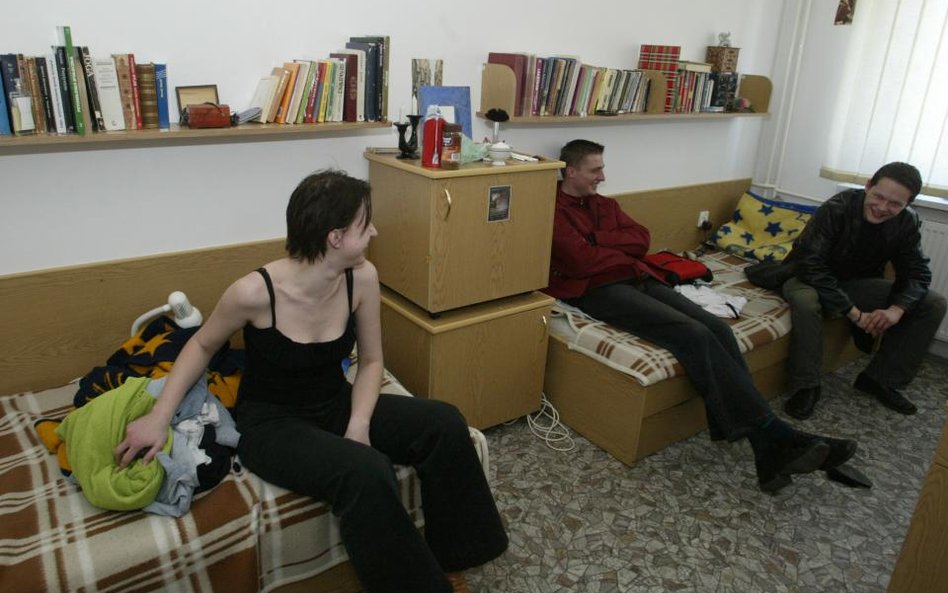 Akademiki łamią prawo!