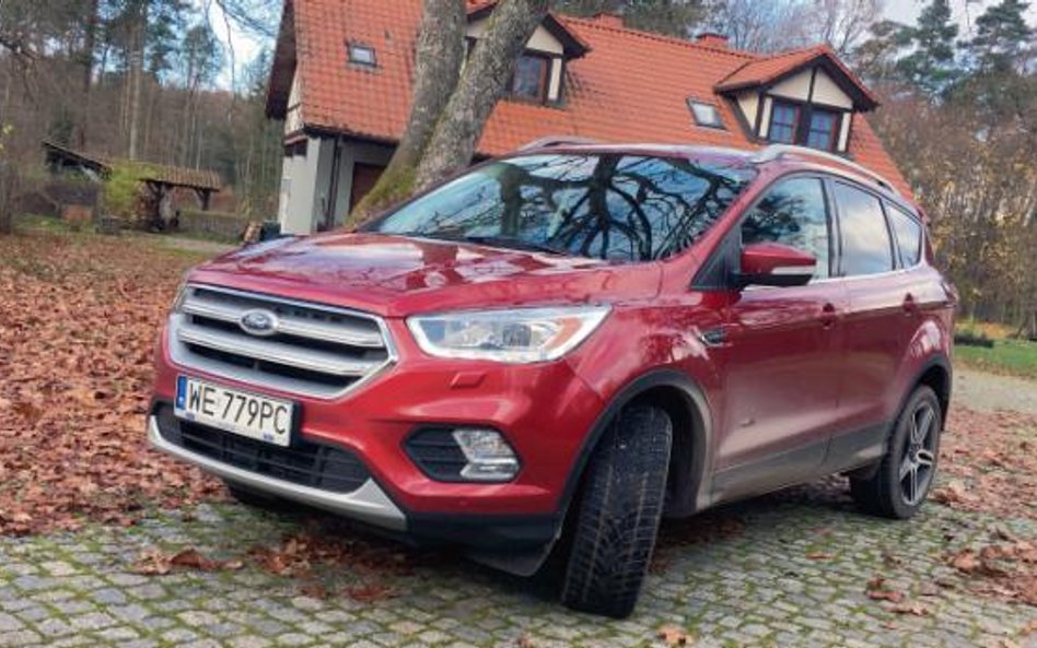 Ford Kuga 2.0 TDCi AWD 180 KM, cena od 139,7 tys. zł.