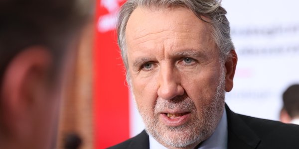 Michał Sołowow planuje budowę reaktorów jądrowych w Wielkiej Brytanii