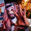 Protestujący przed konsulatem saudyjskim w tureckiej stolicy są przekonani, że książę bin Salman ma 