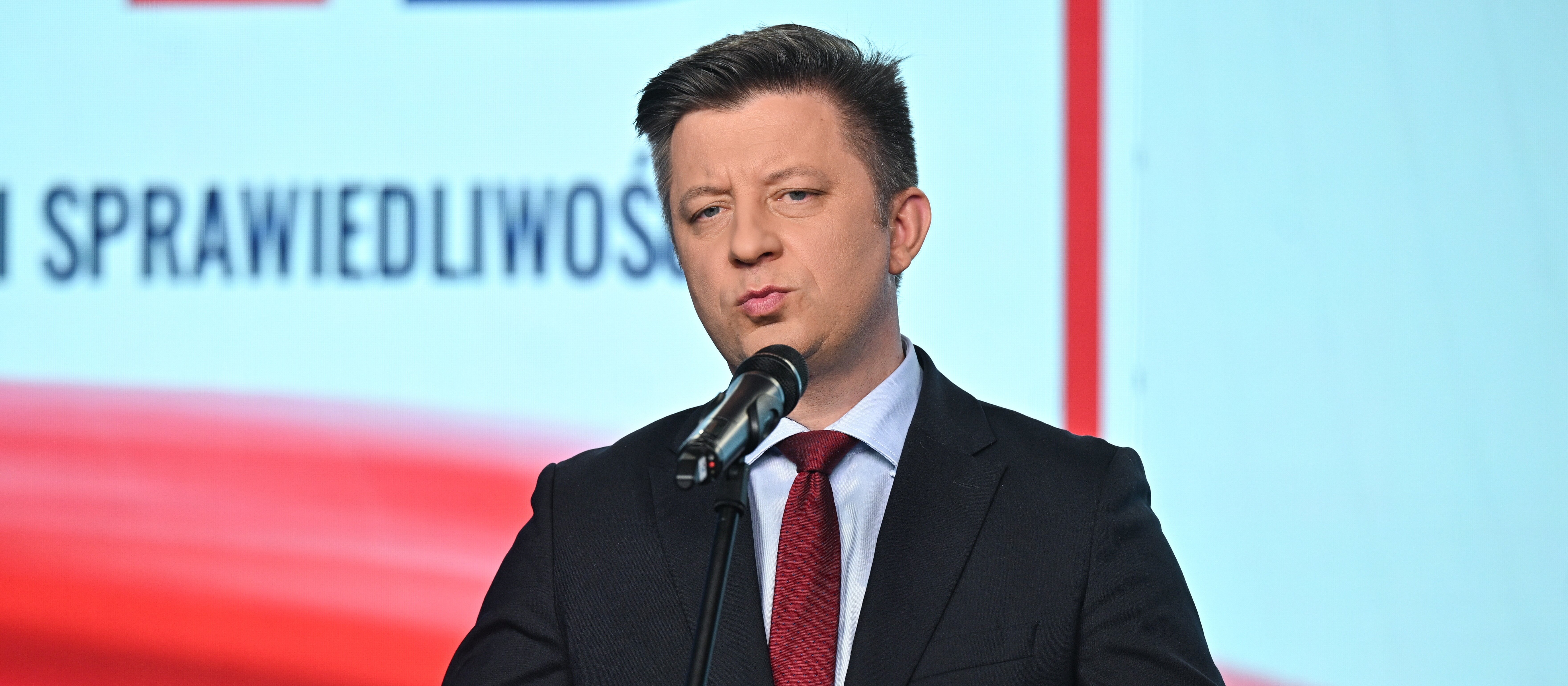 Afera mailowa. Jest akt oskarżenia przeciwko europosłowi PiS Michałowi Dworczykowi