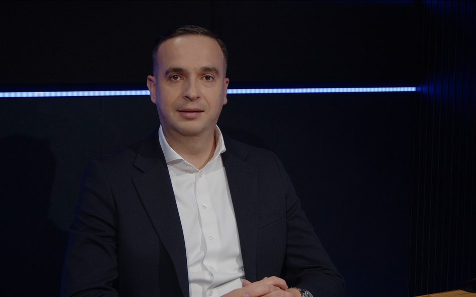 Gościem Aleksandry Ptak-Iglewskiej w programie „Prosto z Parkietu” był dr Kamil Gemra, ekonomista SG