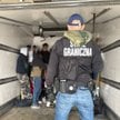 Nielegalni migranci byli przewożeni w samochodzie chłodni