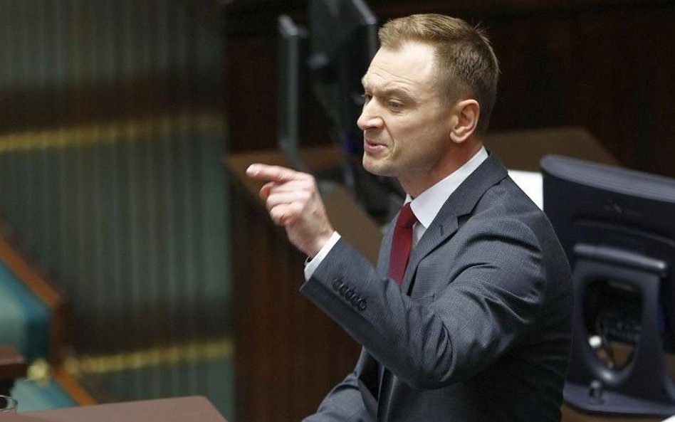 Sławomir Nitras z zakazem wyjazdu. Złożył pozew przeciw Markowi Kuchcińskiemu