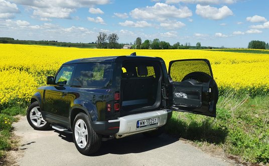 Land Rover Defender 90