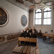 „Dzieci w ławkach" z „Umarłej klasy" w Procuratie Vecchie