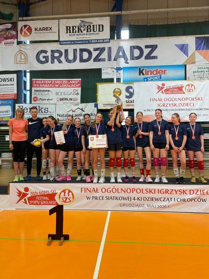 Siatkarki ze Szkoły Podstawowej nr 65
