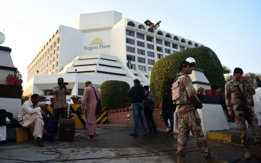 Ranni i zabici w pożarze pakistańskiego hotelu