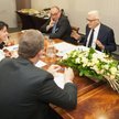 Uczestnicy dyskusji zgodzili się, że polskie firmy powinny wyjść poza Unię Europejską