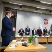 Były sekretarz stanu w Ministerstwie Sprawiedliwości, poseł klubu PiS Michał Woś stawił się jako świ