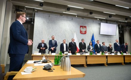 Były sekretarz stanu w Ministerstwie Sprawiedliwości, poseł klubu PiS Michał Woś stawił się jako świ