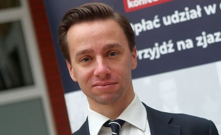 Bosak: Miną pewnie dwa lata zanim dotrze do ostatniego Polaka ten wirus