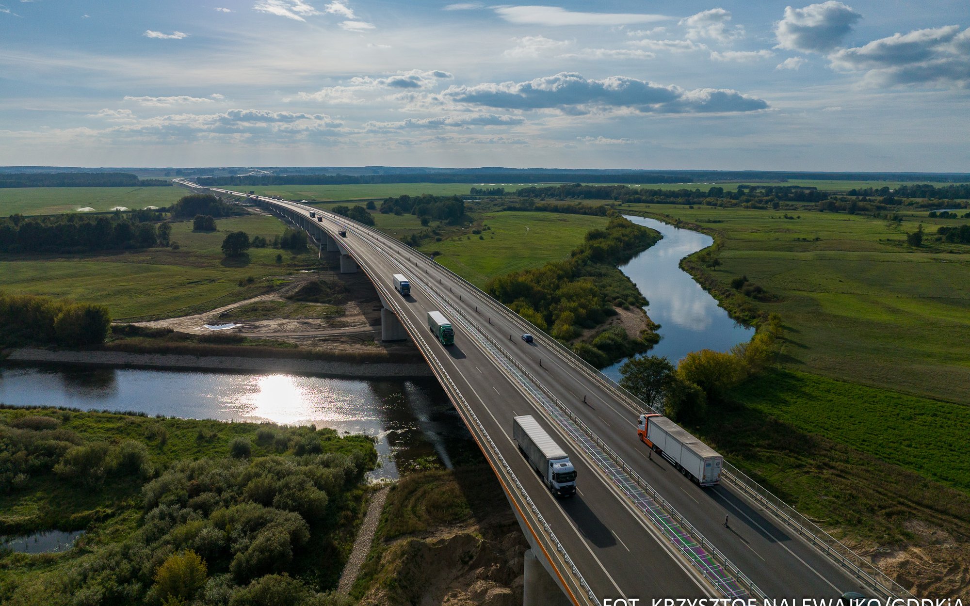 Hutnicy i producenci aut apelują do polityków o opamiętanie